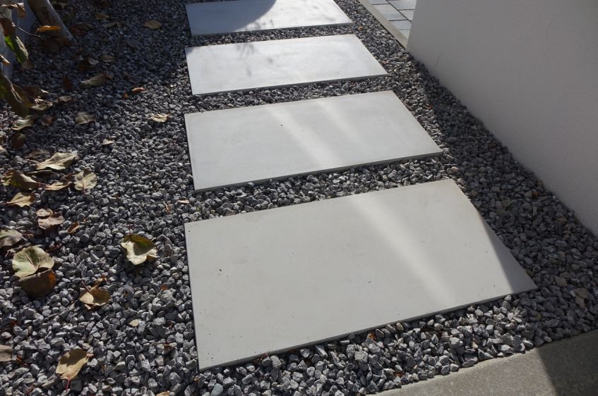 Trittplatten in Sichtbeton