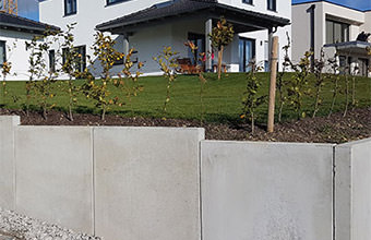 Böschungswinkelsteine / Mauerscheiben